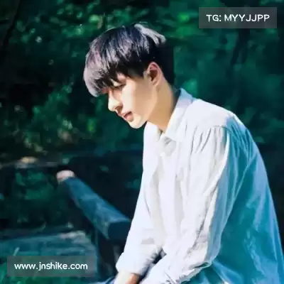 滑昊章